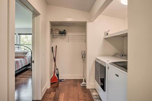 Cottage (2 Bedrooms) | Intérieur