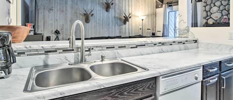 Apartment (1 Bedroom) | Interior