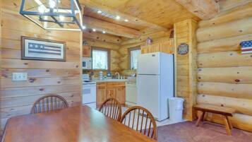 House (1 Bedroom) | Interior