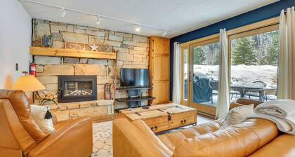 Charming Vail Condo w/ Patio & Mountain Views