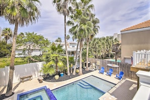 House (5 Bedrooms) | Interior - Beach Home w/ Pool & Hot Tub < 1 Block to Beach! (South Padre Island)