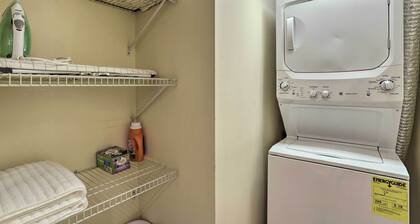 Convenient Clearwater Condo < 4 Mi to Beach!