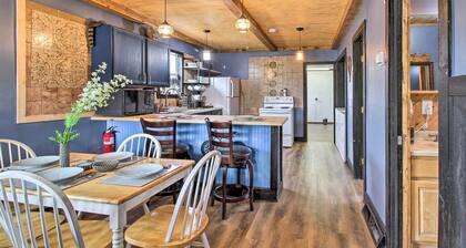 Quaint Ironton Getaway w/ Fire Pit, Gas Grill!