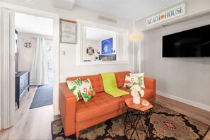 Smart TV - 20 Steps To The Beach! Private 1-Bedroom Paradise in Indian Rocks Beach, FL (Indian Rocks Beach)