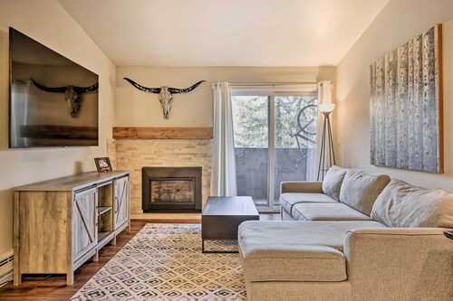 Chic Condo: Steps to Beaver Creek Ski Slopes!