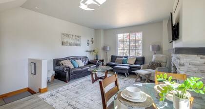 10 Mi to Brundage Mountain Resort! Cozy Townhome