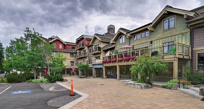 10 Mi to Brundage Mountain Resort! Cozy Townhome