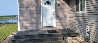 CABIN ON THE SAGINAW BAY