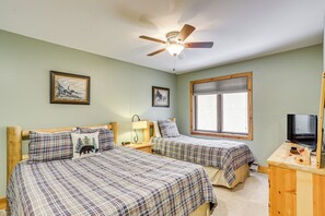 Apartment (3 Bedrooms) | Interior - Newly Upgraded Avon Condo w/ Pool & Hot Tub Access (Avon)