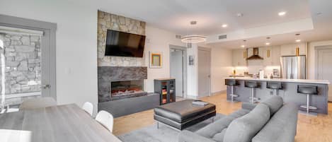 Apartment (2 Bedrooms) | Front of property