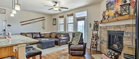 Apartment (3 Bedrooms) | Front of property