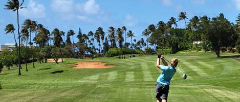 Condo, Lanai, Partial Ocean View (KRO-L201) | Front of property