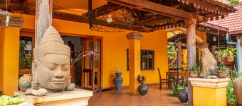 DEN HOTEL TOTONOU SIEM REAP