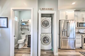 House (2 Bedrooms) | Interior - Dog-friendly San Diego Home - 1 Mi to Ocean Beach (San Diego)