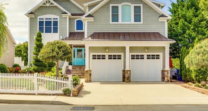 Walk to Beach! Group-friendly Ocean City Getaway