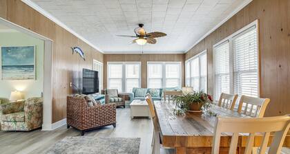 Near Beach & Boardwalk: Ocean City Home w/ Porch