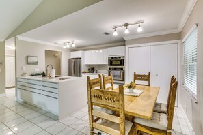 House (3 Bedrooms) | Interior - Wellington Vacation Rental: Private Saltwater Pool (Wellington)