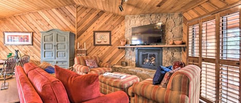 Apartment (3 Bedrooms) | Front of property