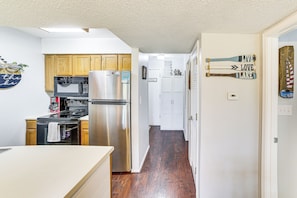 Apartment (2 Bedrooms) | Interior - 2 Mi to Silver Dollar City: Reed Springs Condo (Branson West)