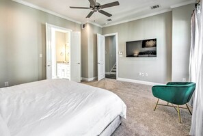 3 개의 침실, 다리미/다리미판, 침대 시트