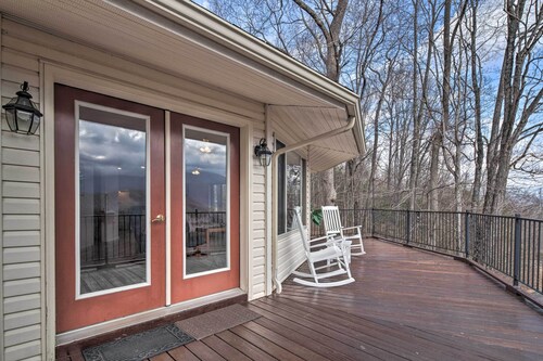 Charming Burnsville Apt w/ Mountain Views & Deck!