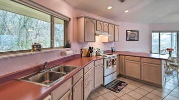 Apartment (1 Bedroom) | Interior