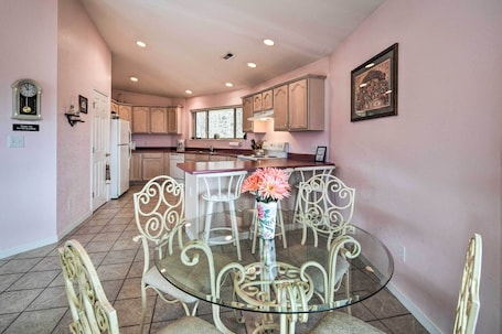 Apartment (1 Bedroom) | Interior