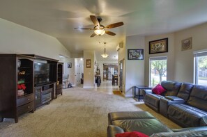 Interior - Coastal Retreat Near Redwoods & 2 Miles to Beach! (Crescent City)