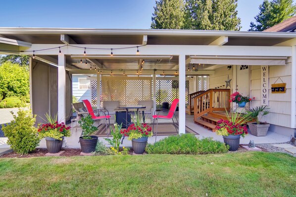 House (1 Bedroom) | Interior - Charming Updated Retreat Walk to Lake Stevens! (Lake Stevens)