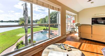 Lakefront Houston House - 1 Mi to Space Center!