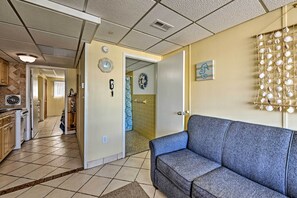Apartment (1 Bedroom) | Interior