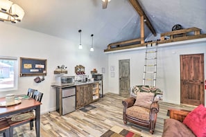 House (1 Bedroom) | Interior