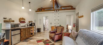 Kalispell Cabin 28 Miles to Glacier National Park!