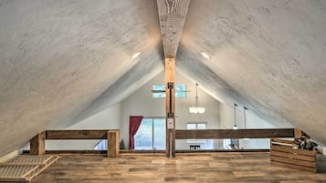 House (1 Bedroom) | Interior