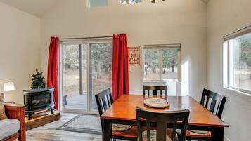 House (1 Bedroom) | Interior