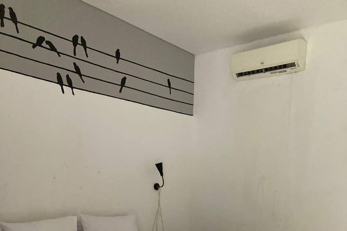 Superior Room | 1 bedroom, WiFi (free), bed sheets
