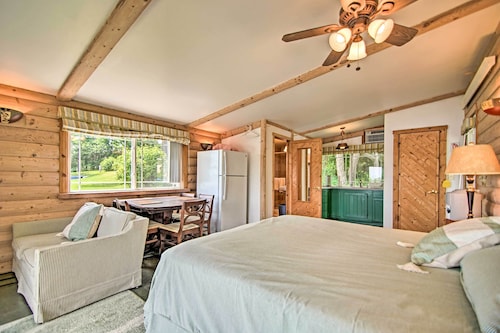 Peaceful Horicon Studio w/ Rock River Access!