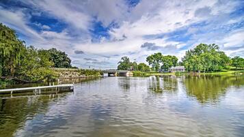 Apartment (0 Bedroom) | Interior