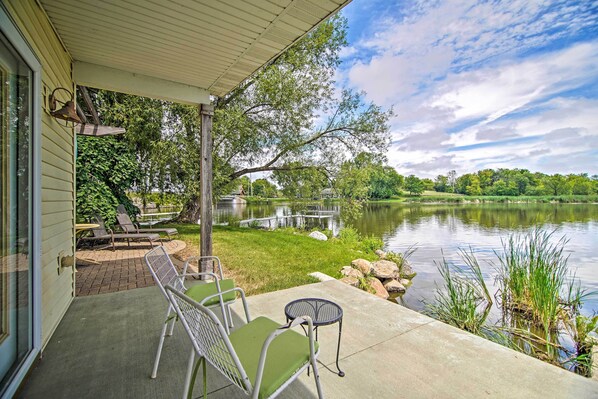 Apartment (0 Bedroom) | Interior - Peaceful Horicon Studio w/ Rock River Access! (Horicon)