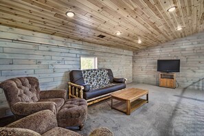 Rumah (Multiple Bedrooms) | Interior