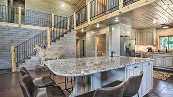 House (Multiple Bedrooms) | Interior