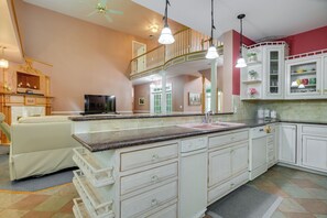 House (5 Bedrooms) | Bahagian dalam