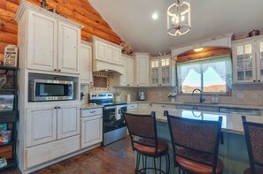 Interior - 'the Cliffrose Cabin' - Hike, Relax, Explore! (Kanab)