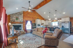 Interior - 'the Cliffrose Cabin' - Hike, Relax, Explore! (Kanab)