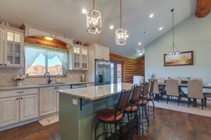 Talo (2 Bedrooms) | Sisätilat