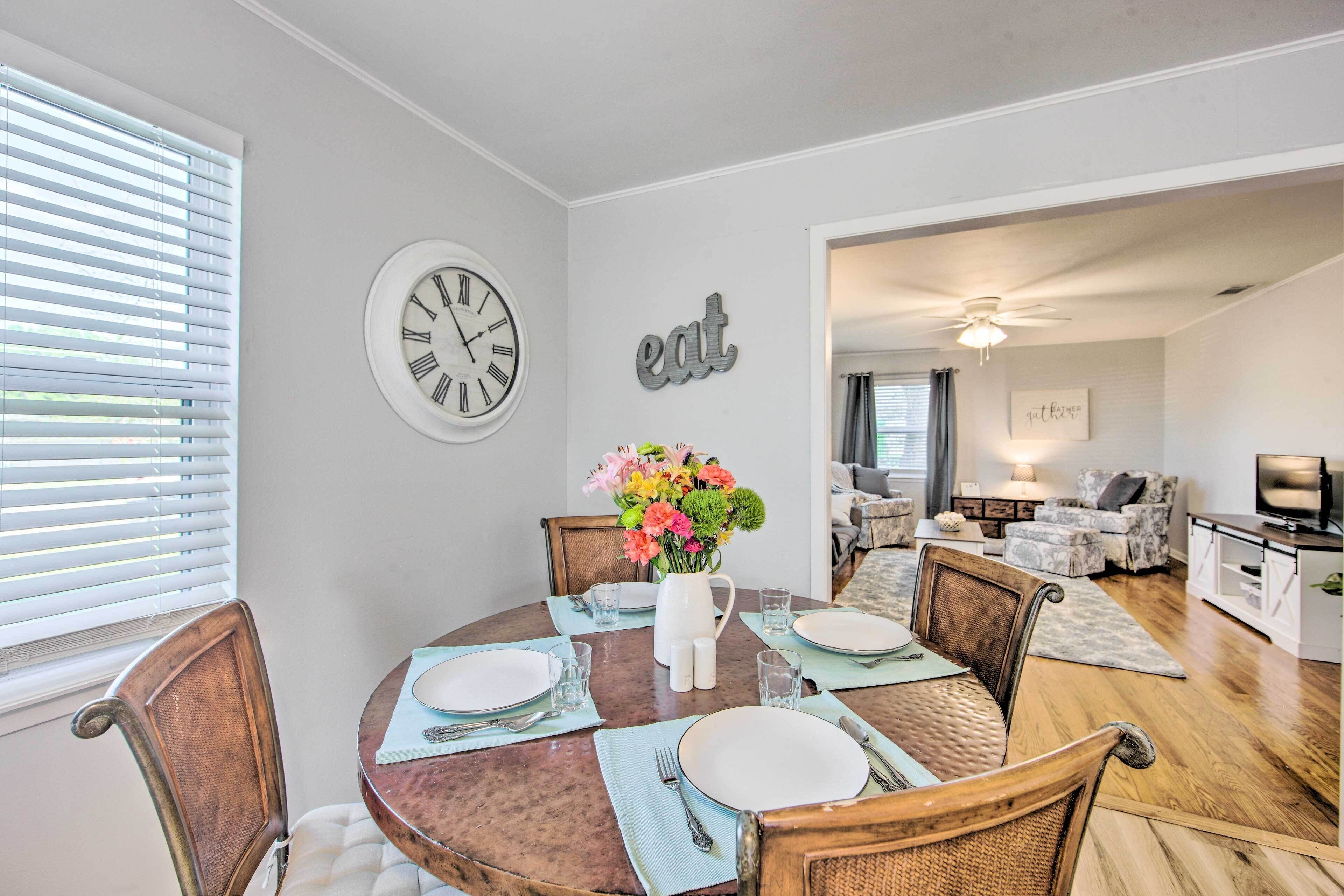 House (2 Bedrooms) | Interior