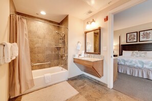 Apartment (3 Bedrooms) | Interior