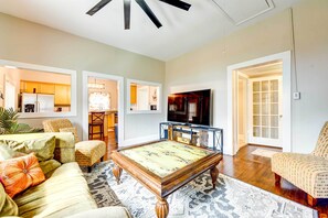 Casa (2 Bedrooms) | Interior