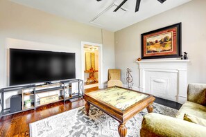 Casa (2 Bedrooms) | Interior