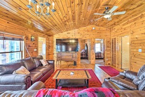 Talo (2 Bedrooms) | Sisätilat